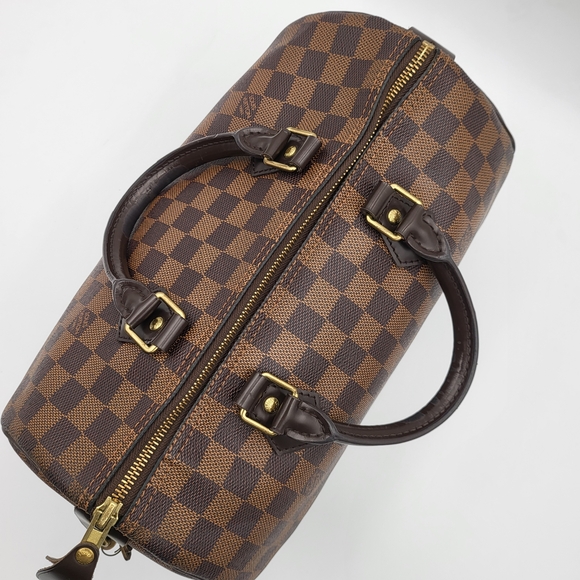 Louis Vuitton Damier Ebene Speedy 30, Authetic w/COA, lock & key included!!! - Picture 9 of 16